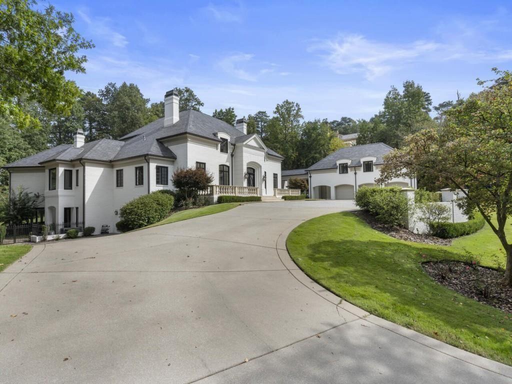 997 Davis Drive Property Photo 1