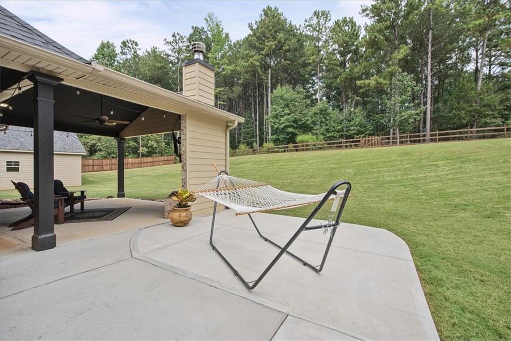 32 Meadow View Glen Property Photo 20
