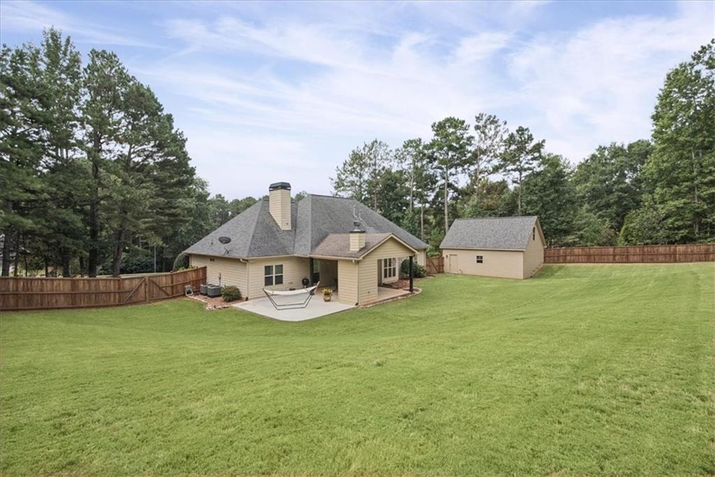 32 Meadow View Glen Property Photo 22
