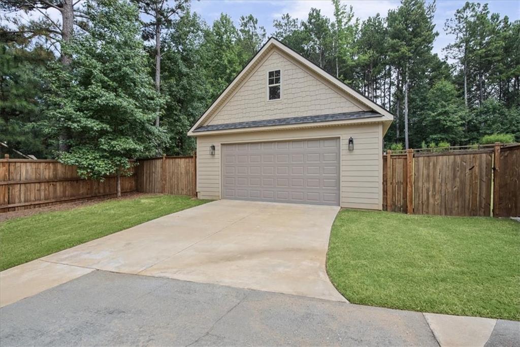32 Meadow View Glen Property Photo 36