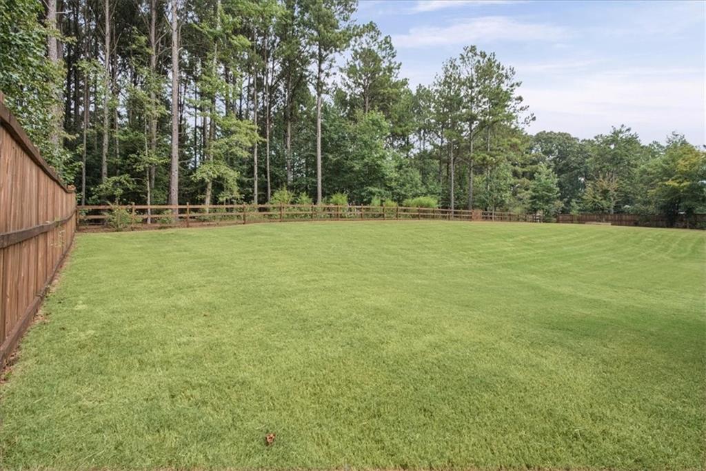 32 Meadow View Glen Property Photo 46