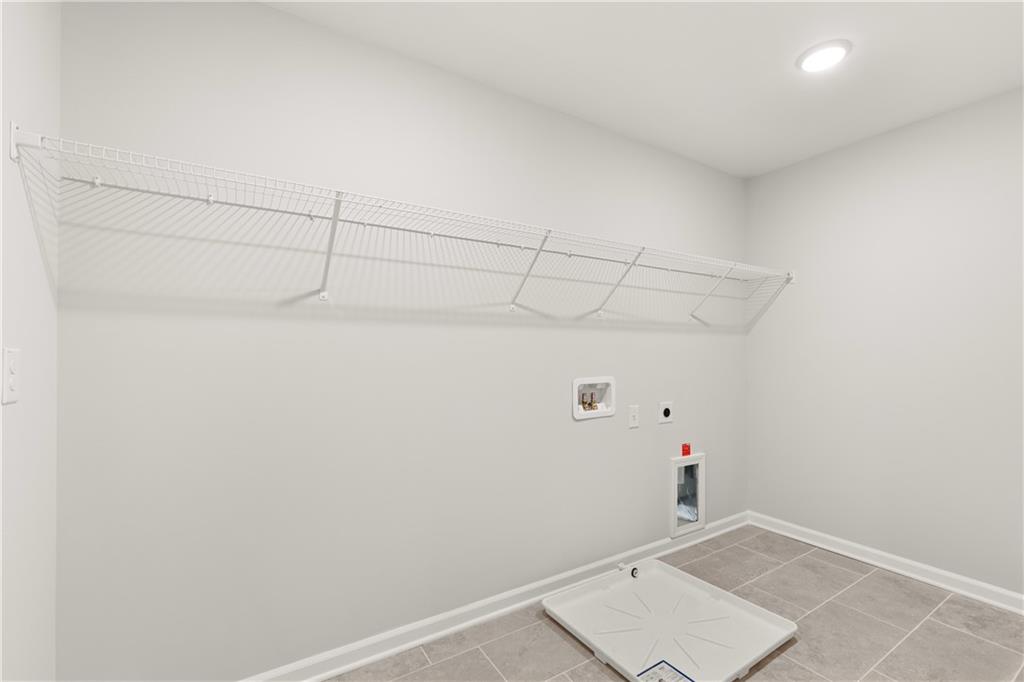 75 Spruce Hollow Property Photo 19