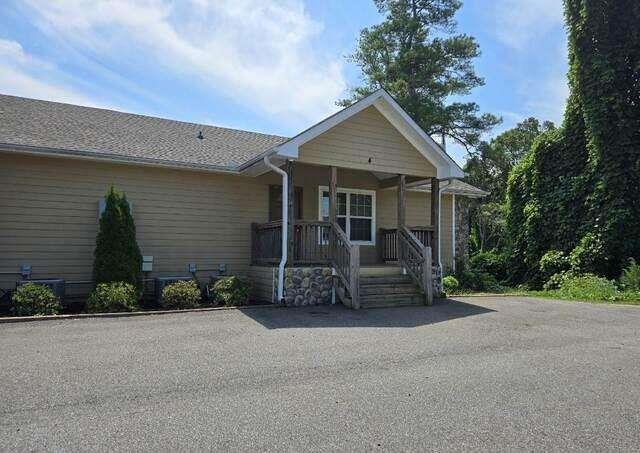255 La Vista Property Photo 1