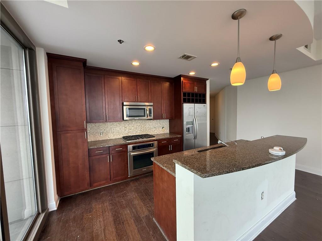 7838125 Property Photo 8