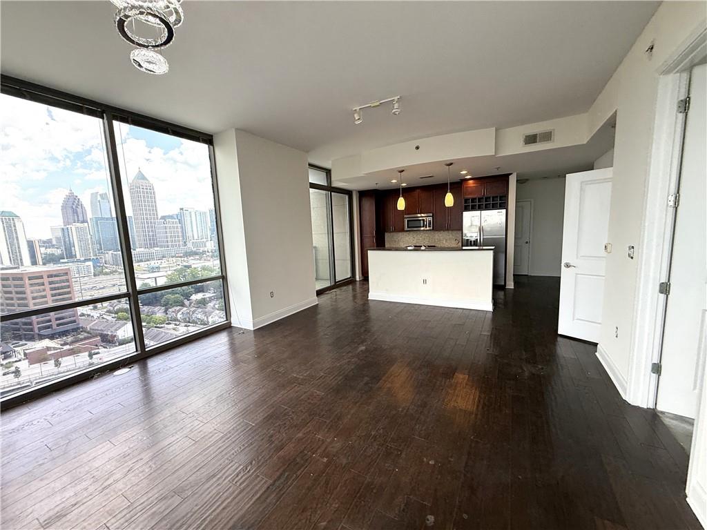 7838125 Property Photo 9
