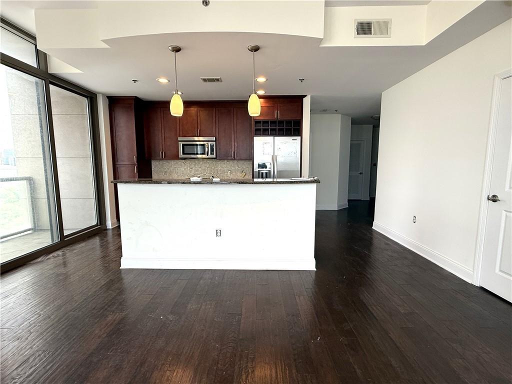 7838125 Property Photo 10