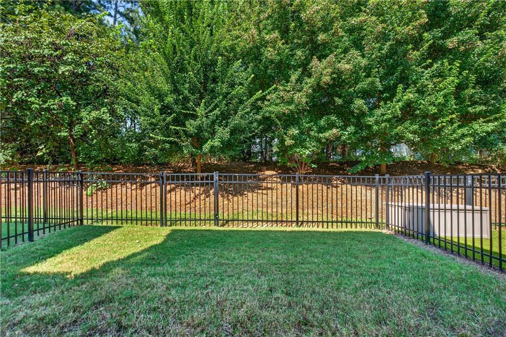 1150 Harper Drive Property Photo 3