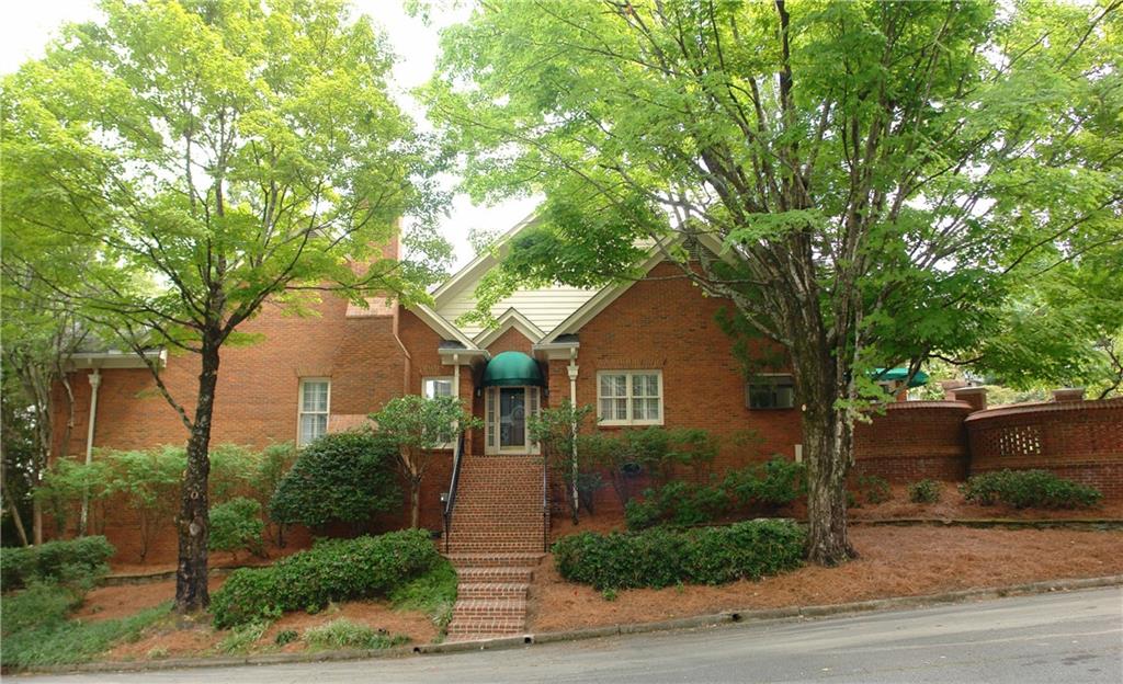 1430 Sheridan Walk Ne Property Photo 1