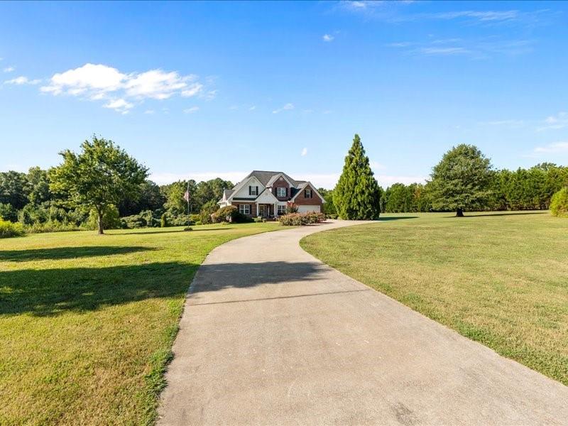 1285 Highway 5 E Property Photo 2