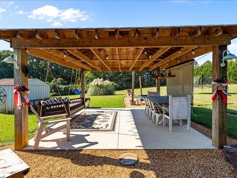1285 Highway 5 E Property Photo 49