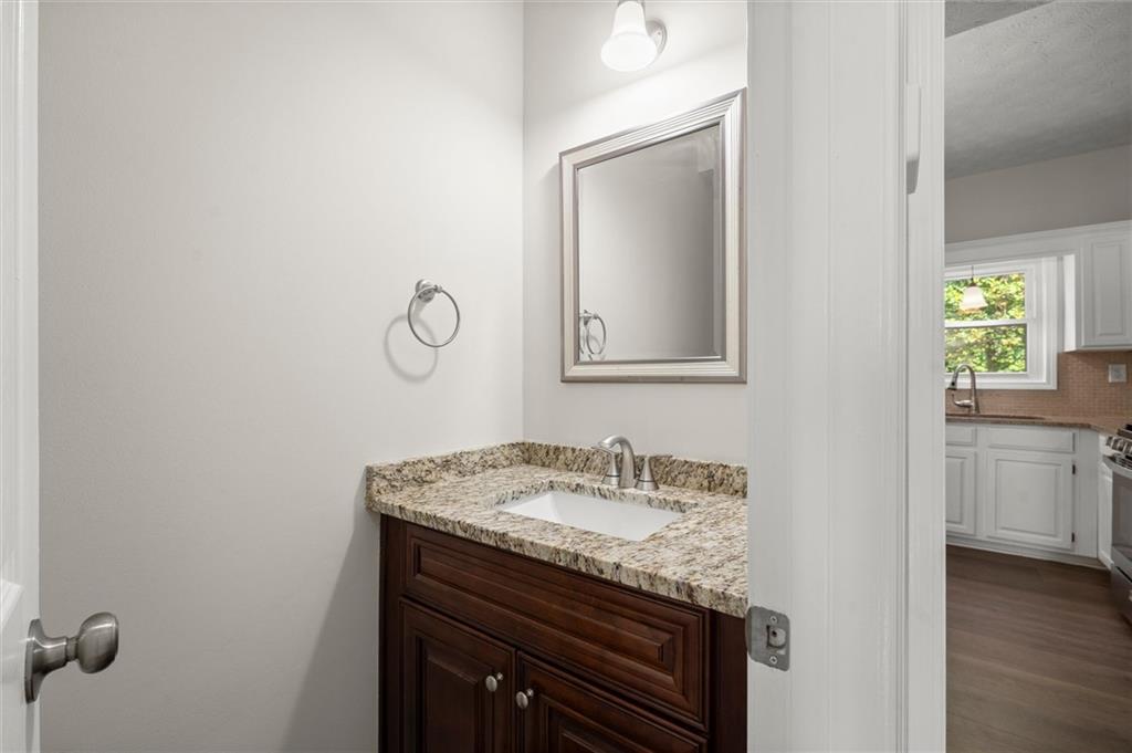 11935 Leeward Walk Circle Property Photo 23