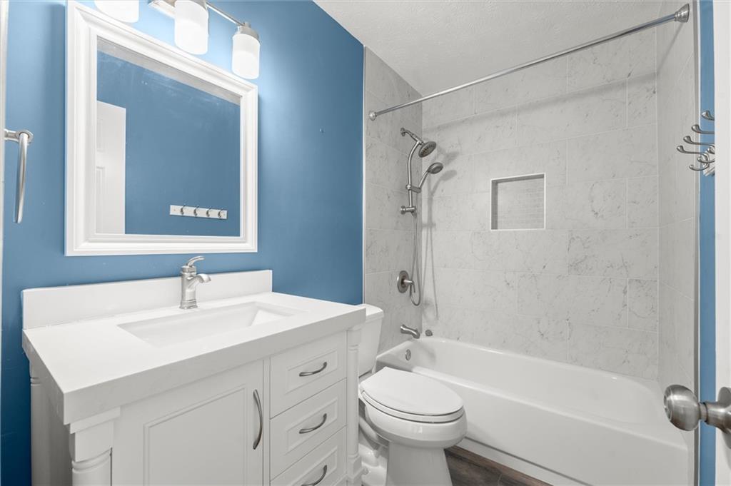 11935 Leeward Walk Circle Property Photo 34