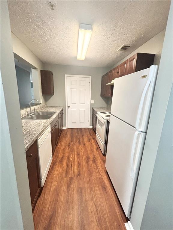 3101 Par Three Way Property Photo 9