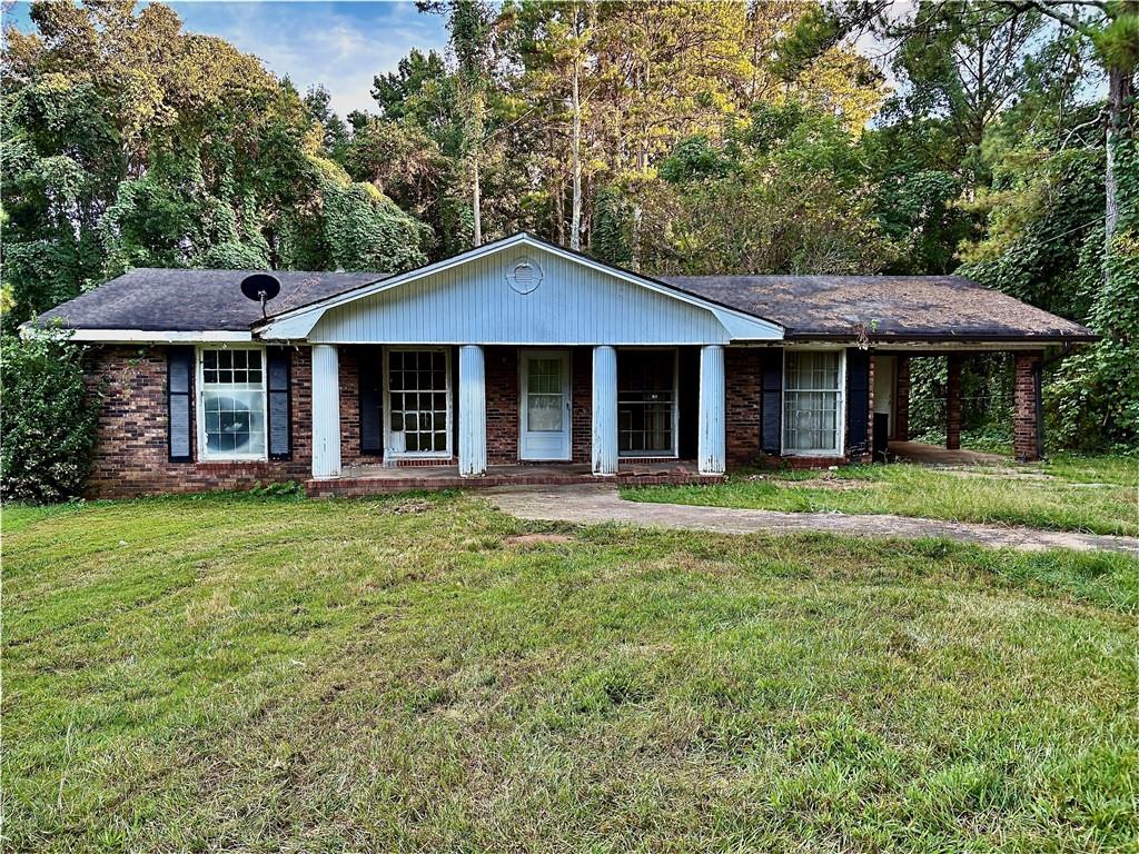 300 Tanners Bridge Road Property Photo 1