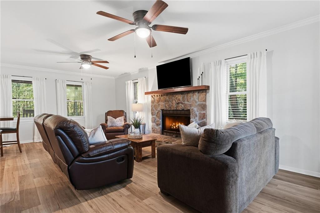 858 River Forest Run Property Photo 16