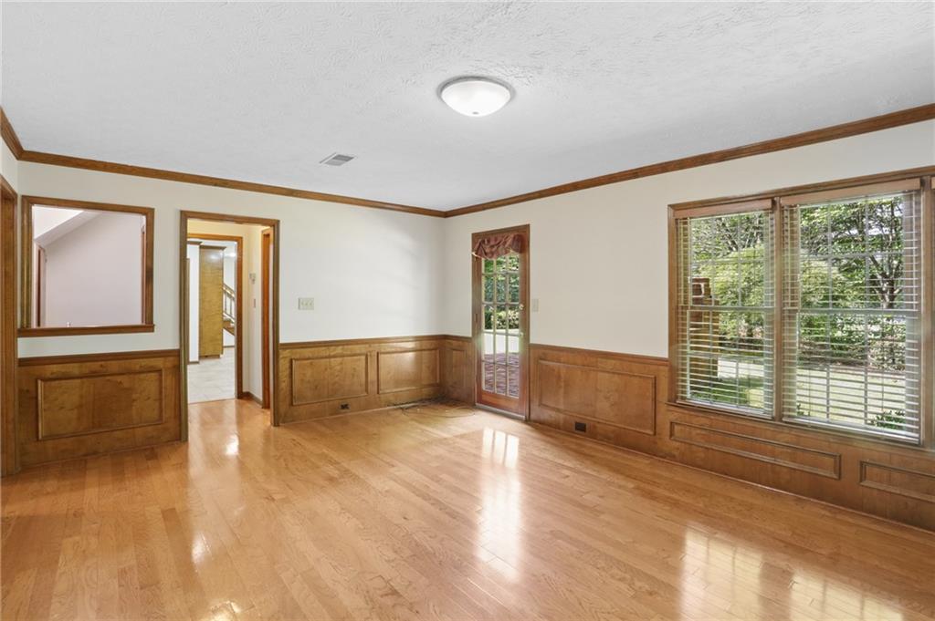 4357 Karls Gate Drive Property Photo 15