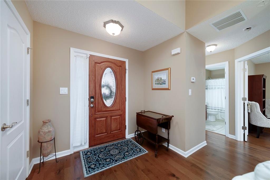 237 Prominent Loop Property Photo 5