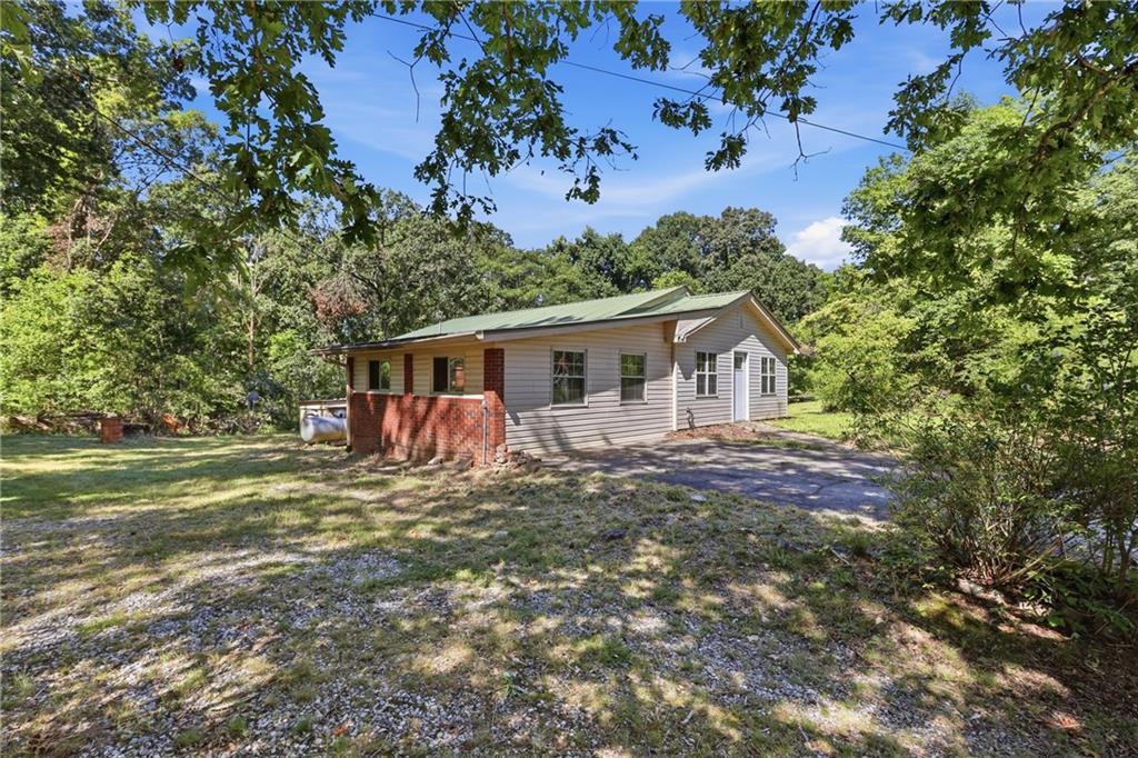 106 Goss Road Property Photo 6