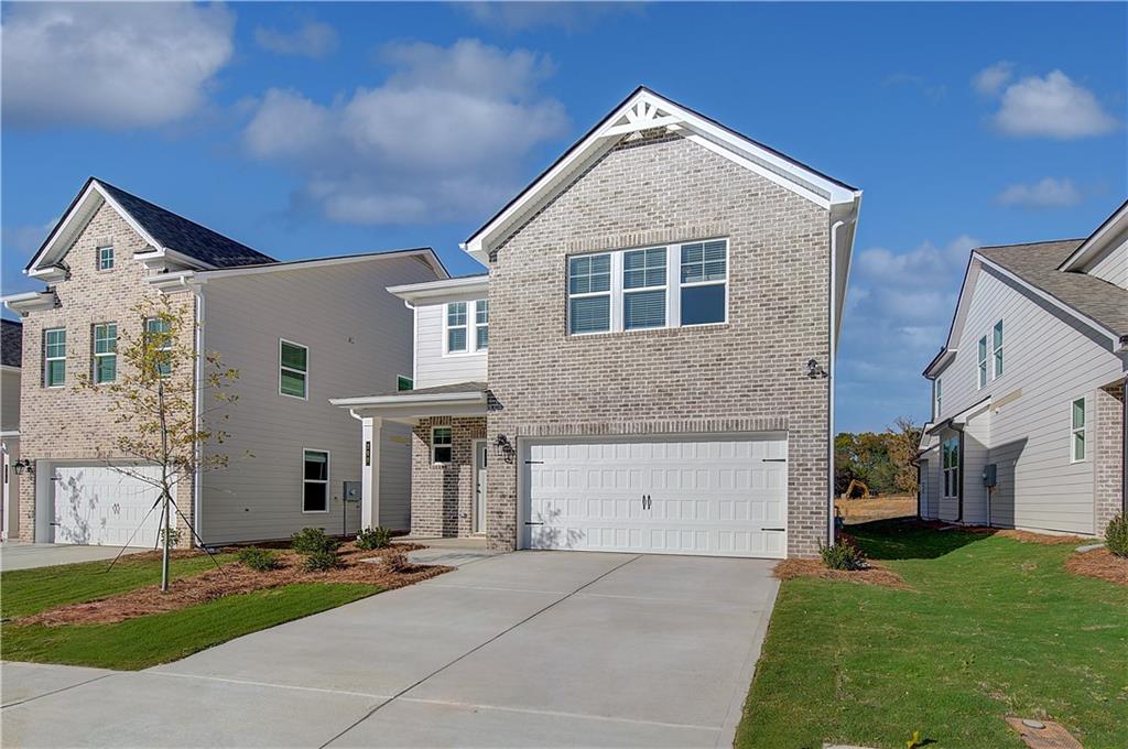 324 Bedford Trace Property Photo 2