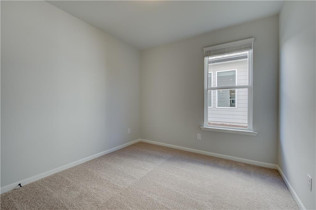 324 Bedford Trace Property Photo 6