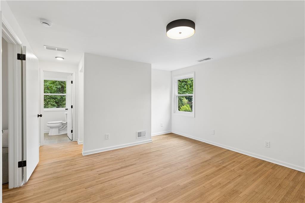 1303 Faraday Place Property Photo 23