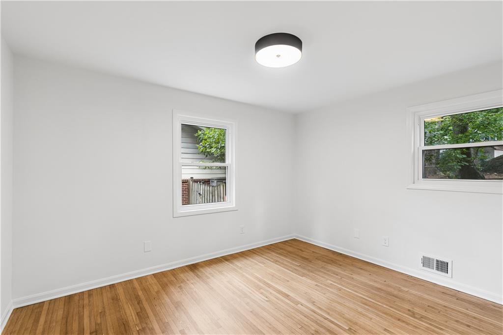 1303 Faraday Place Property Photo 29