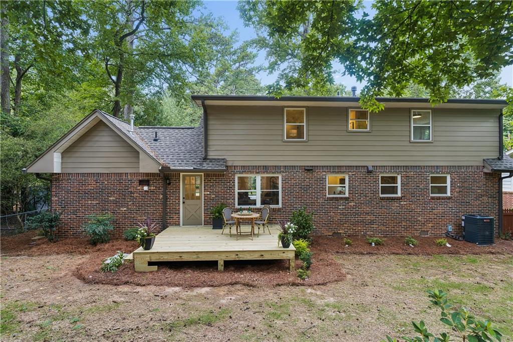 1303 Faraday Place Property Photo 33