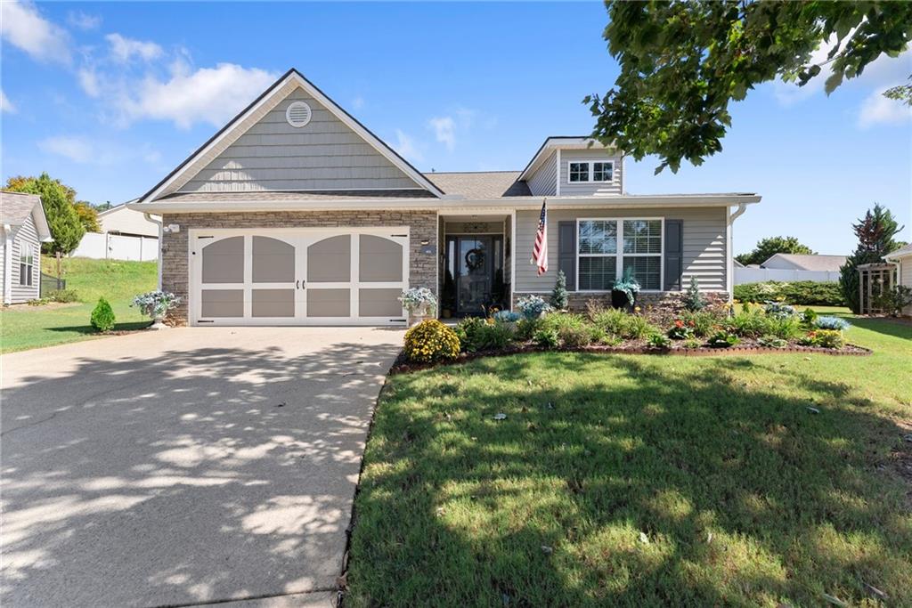 496 Tranquil Drive Property Photo 1