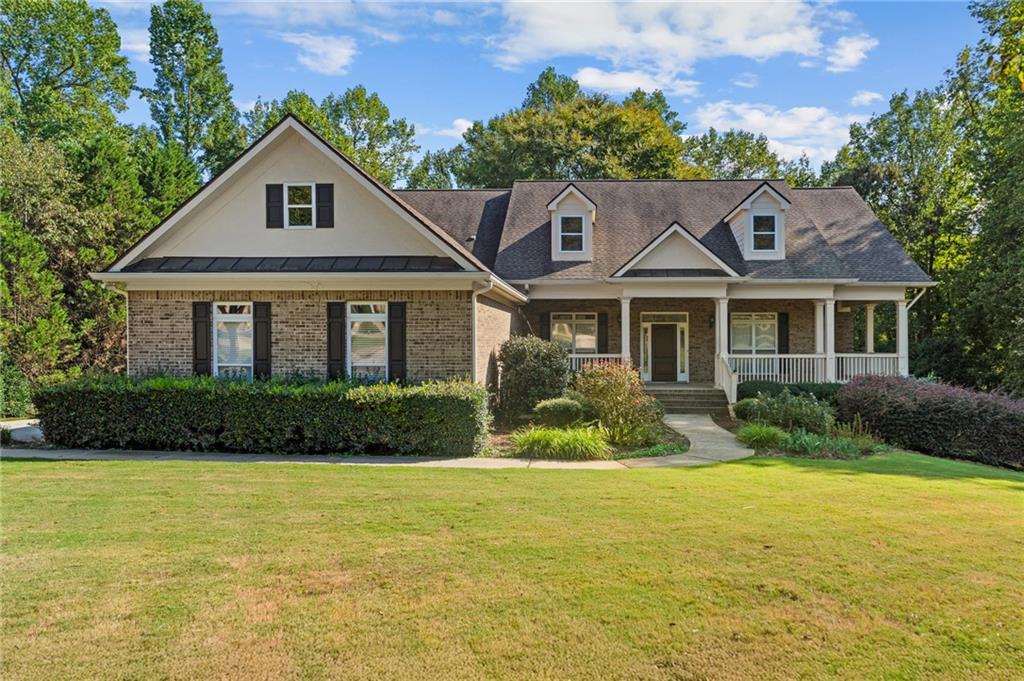 5464 Woodrun Court Property Photo 1
