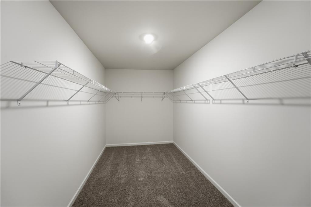 126 Hampton Hollow Drive Property Photo 26