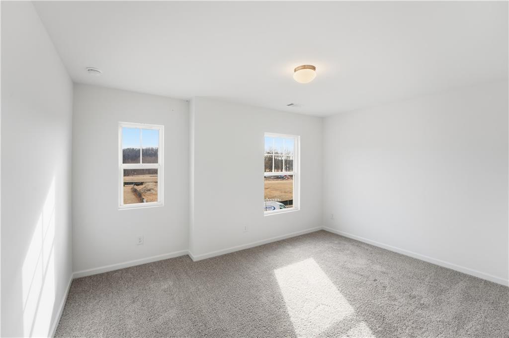 126 Hampton Hollow Drive Property Photo 32