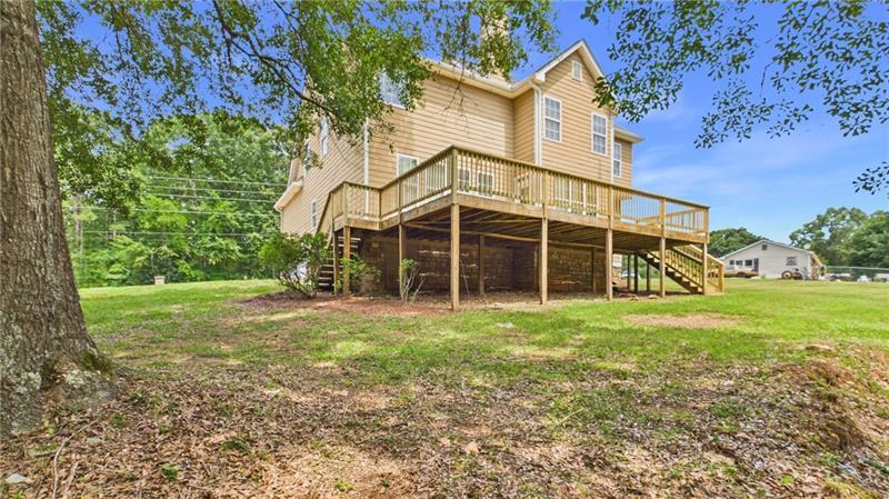 450 E End Road Property Photo 11