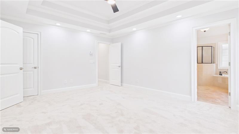 450 E End Road Property Photo 46