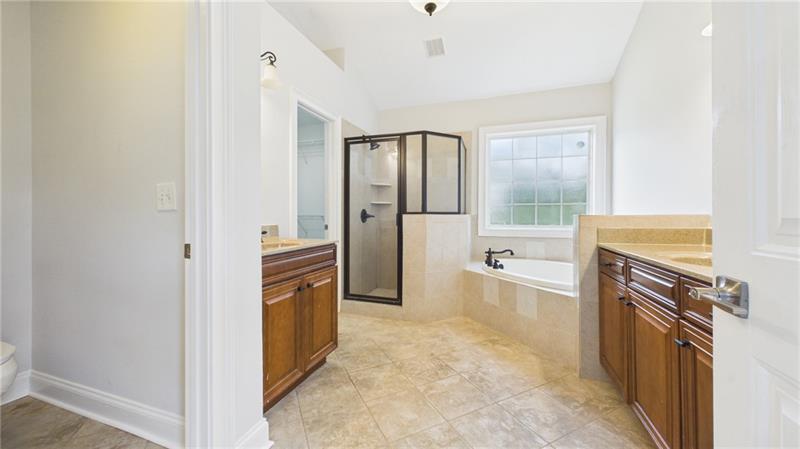 450 E End Road Property Photo 48