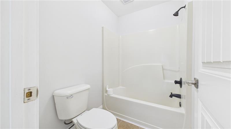 450 E End Road Property Photo 55