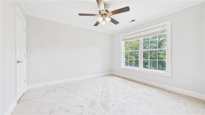 450 E End Road Property Photo 58