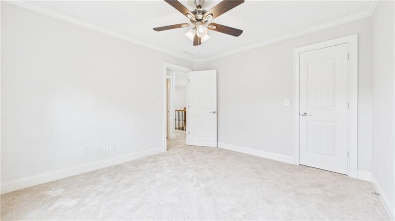 450 E End Road Property Photo 59