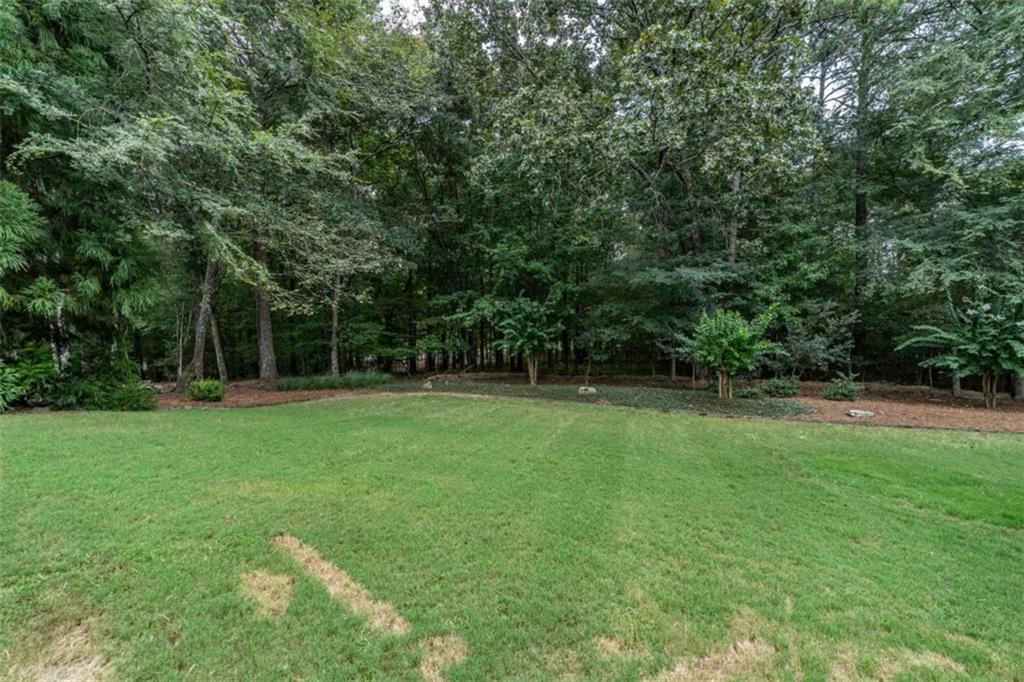 120 S Cloudview Road S Property Photo 5