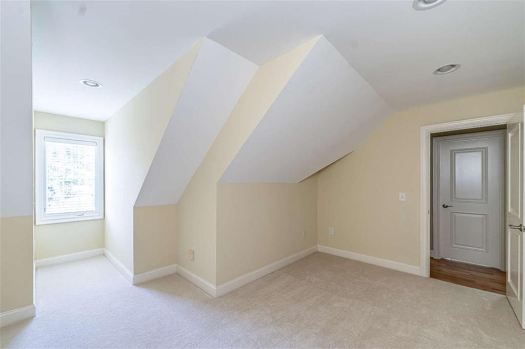 120 S Cloudview Road S Property Photo 49