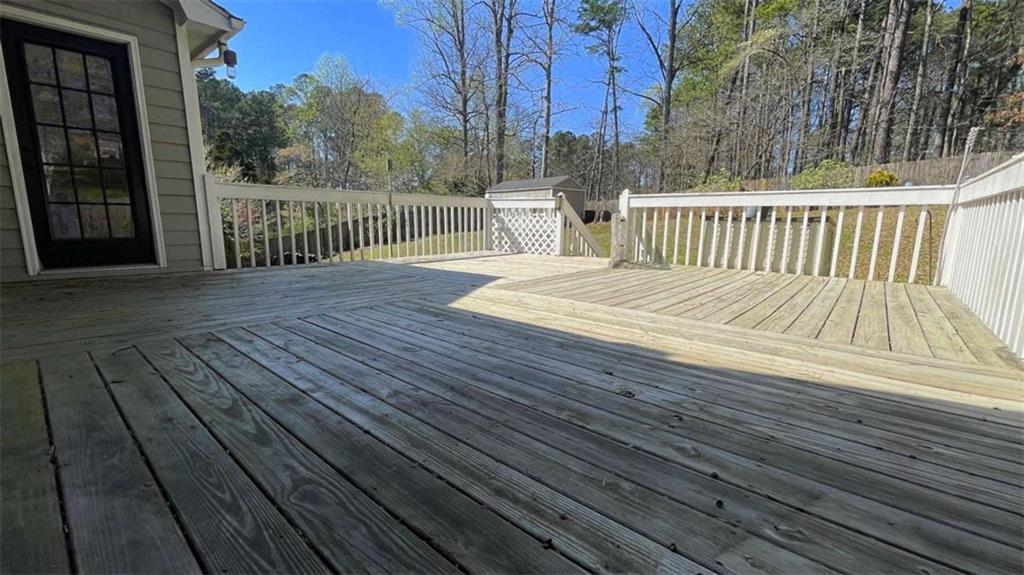 104 Paces Lakes Ridge Property Photo 10