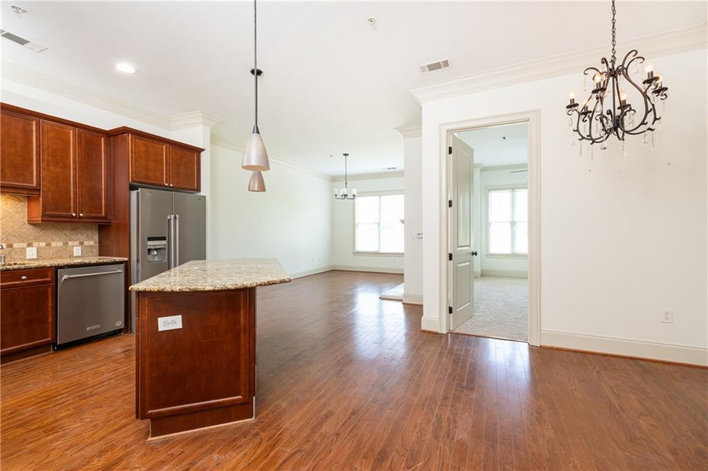 3635 E Paces Circle Ne Unit 1418 Property Photo 5