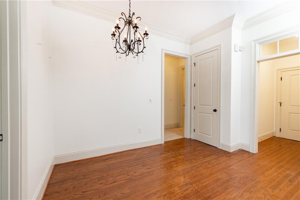 3635 E Paces Circle Ne Unit 1418 Property Photo 13