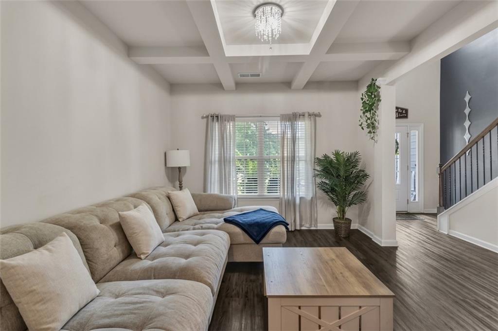 105 Westbury Drive Property Photo 10