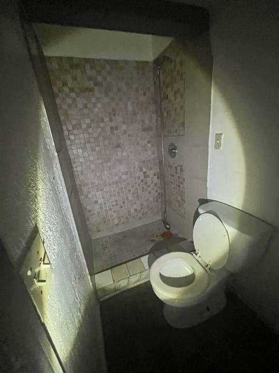 7838646 Property Photo 3