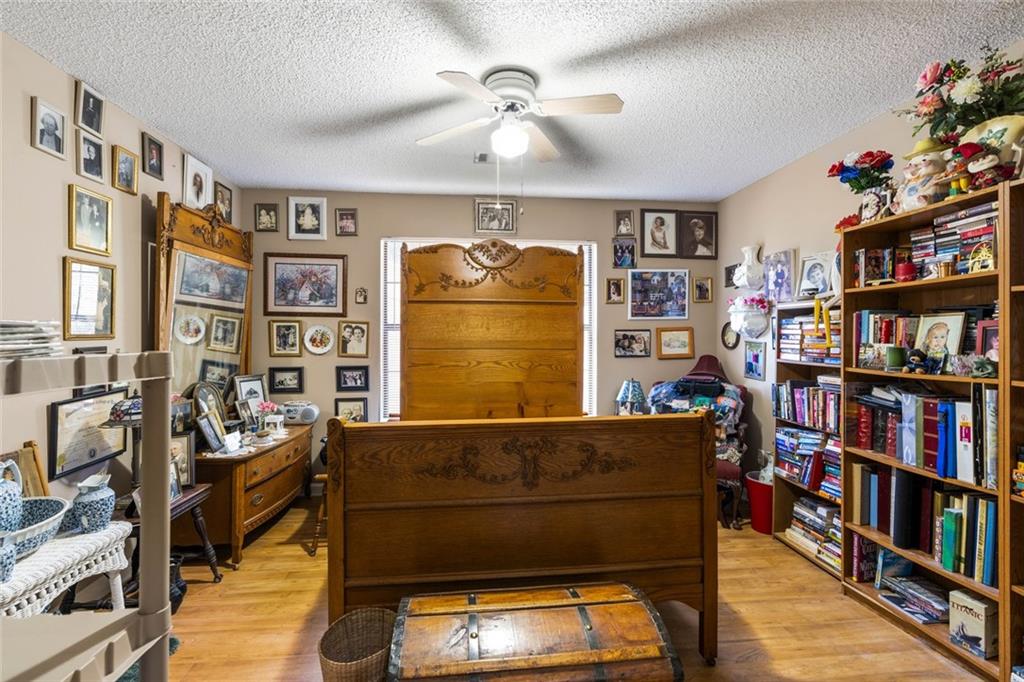 2235 Old Hamilton Place Unit 400d Property Photo 18