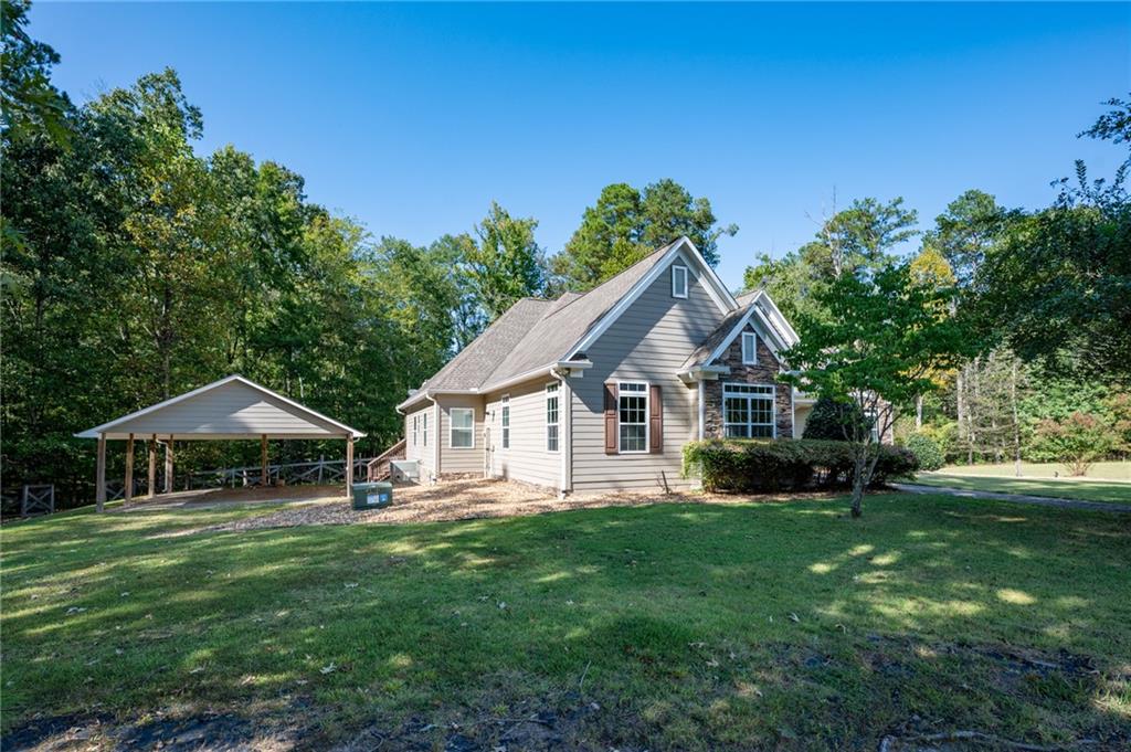1215 Cullpepper Road Ne Property Photo 3