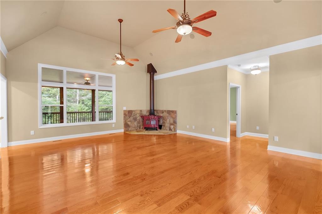1215 Cullpepper Road Ne Property Photo 9