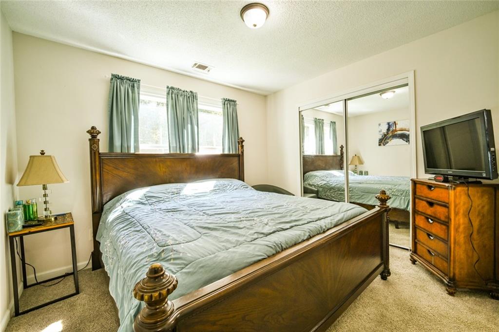 110 Clearview Circle Property Photo 39