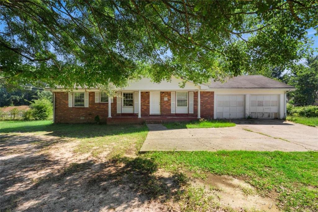 4911 Flint Hill Road Property Photo 1