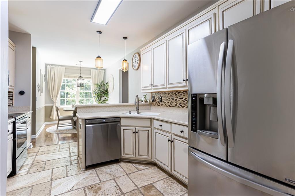 4530 Bogan Gates Drive Property Photo 32